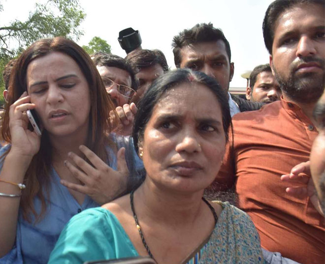 nirbhaya mother demand justice