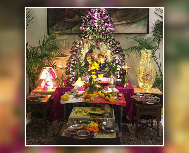 shweta tiwari temple in house