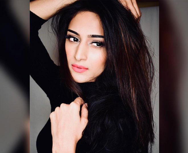 Erica fernandes tv actress Erica fernandes beauty tips, celeb makeup tips