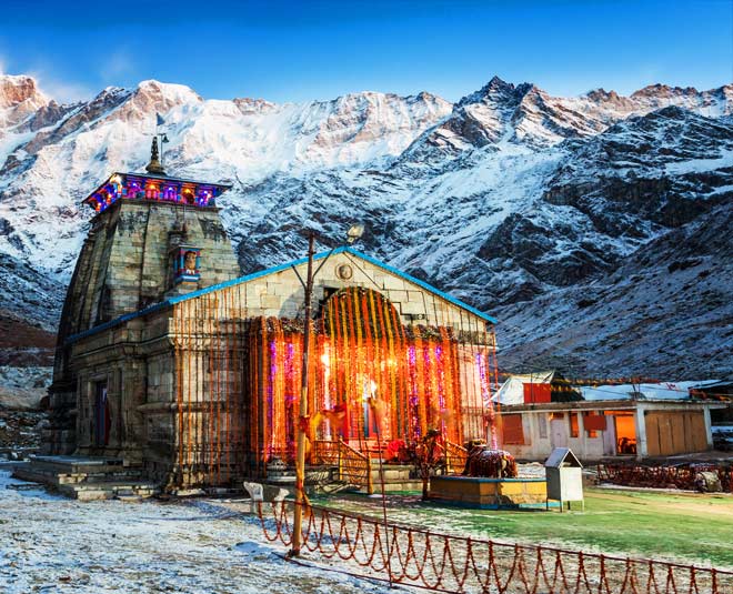 beautiful image of kedarnath temple