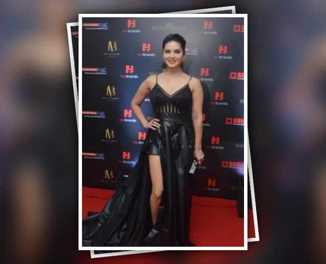 sunny leone bollywood actress thigh slit black dress inside