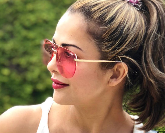 amrita arora hair and skin care card ()