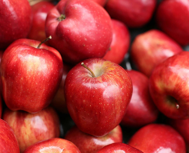 apple for glowing skin inside