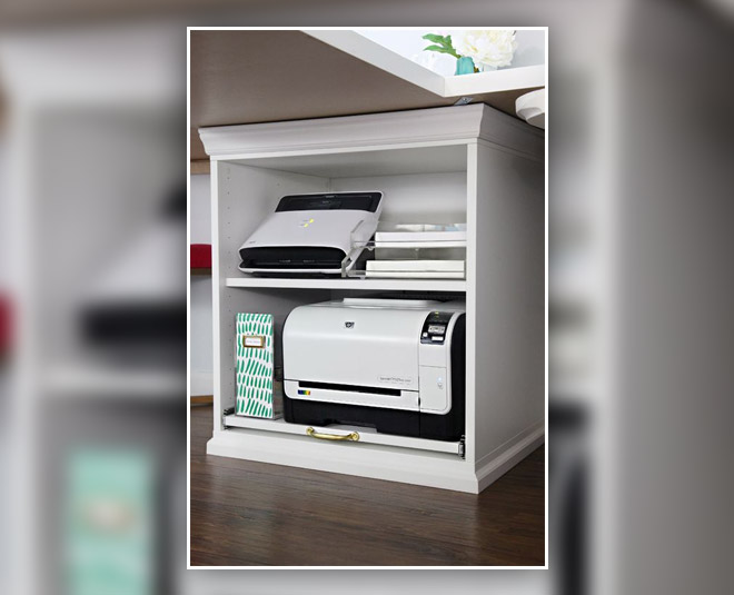 INSIDE  how to decorate work desk