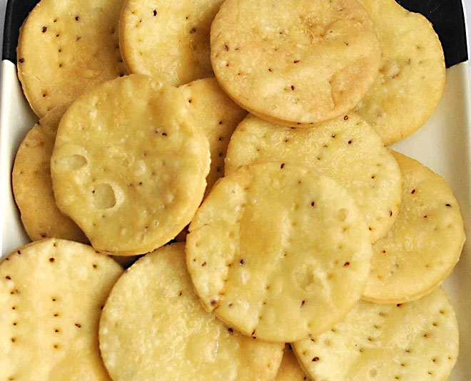 aloo papdi recipes inside