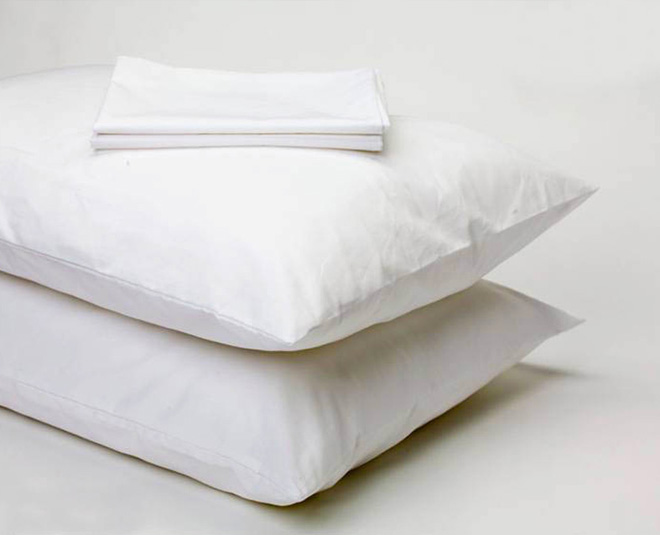 complimentary items in hotel rooms