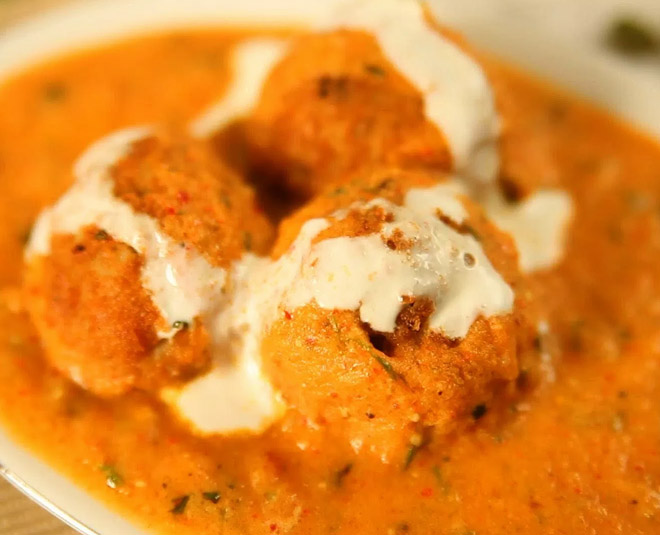 how to cook ajwaini paneer kofta curry inside