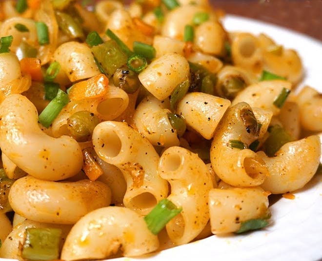 how to make schezwan macaroni inside