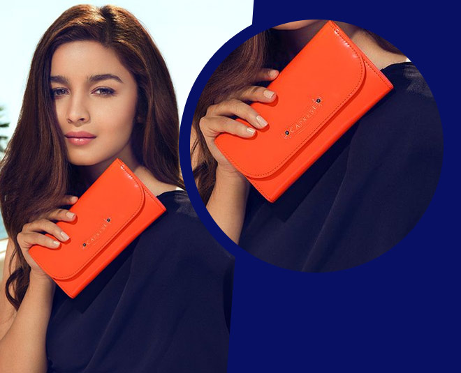 inside  orange colour trend in fashion