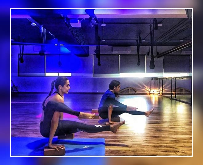 malaika arora brick yoga