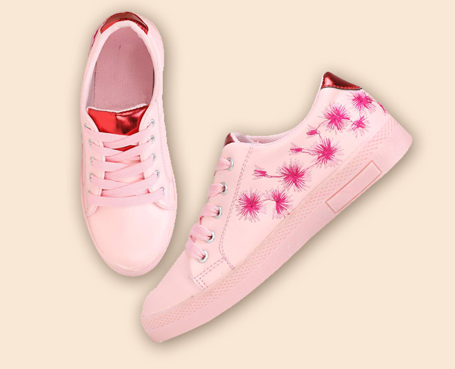 shoe shopping tips inside