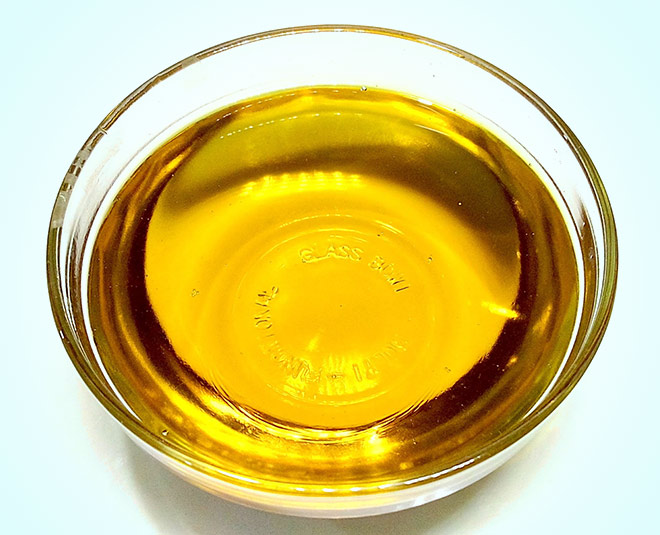 Mustard Oil Benefits For Healthy long hair