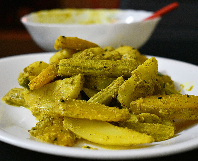 how to cook drumstick curry inside