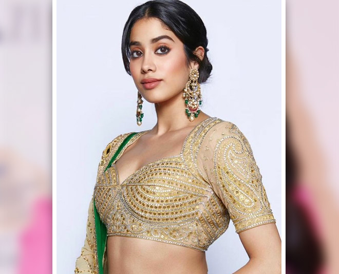 inside janhvi kapoor lipstick ideas
