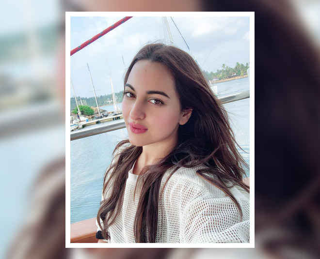 inside makeup free looks actresses