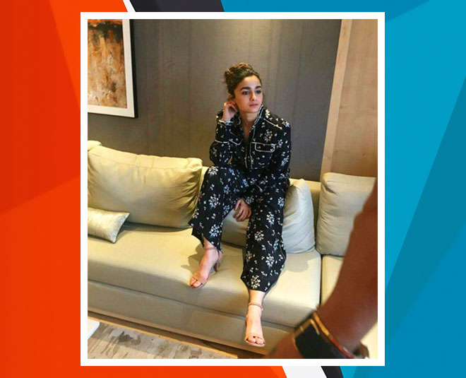 pyjamas trend floral night suit