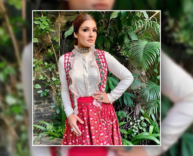 white shirt style inside