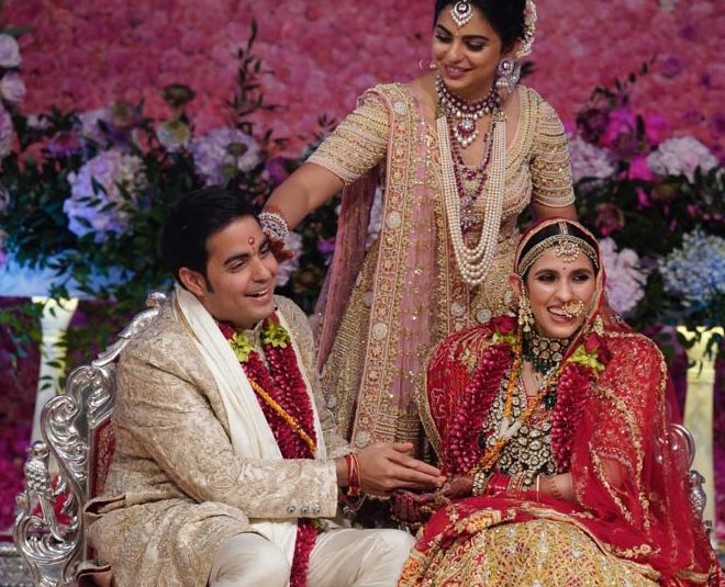 akash ambani shloka mehta isha ambani inside