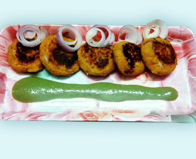 moong daal kabab inside