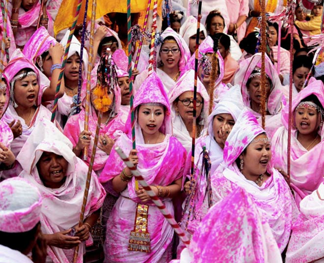 offbeat places to celebrate joyfull holi inside