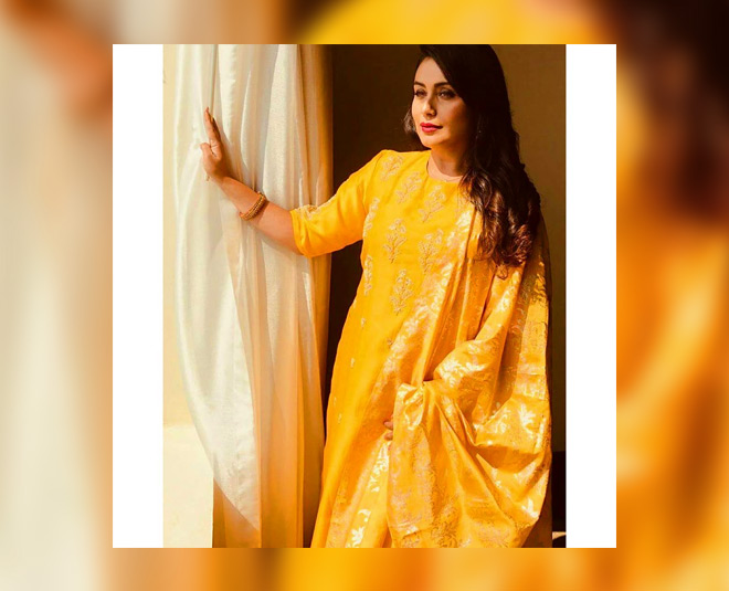 rani mukherjee khandala girl inside