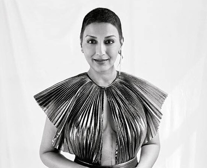 sonali bendre first photoshoot after recovering from cancer