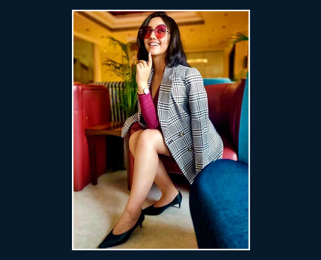 ashnoor kaur tv actress inside