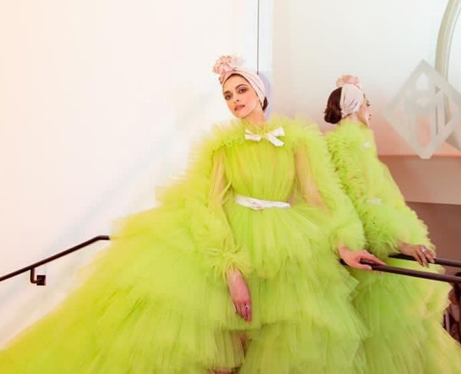 deepika padukone hair band price