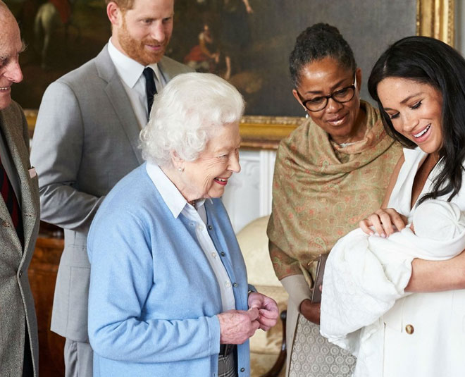 harry and meghan with royal baby