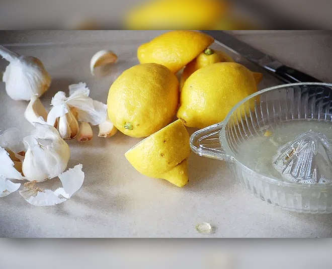 diy hair mask for dandruff and itchy scalp