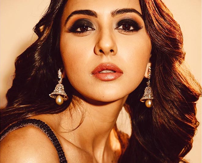 rakulpreet stuns in white lehenga ()