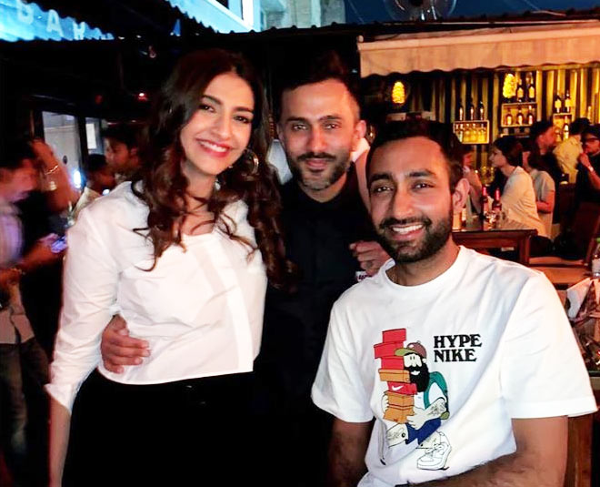 sonam kapoor styles shirt dress ()