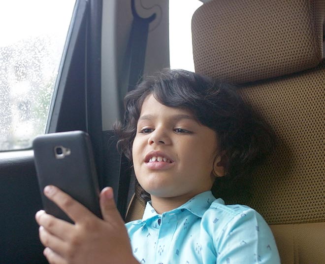 tips to handle kids when alone ()