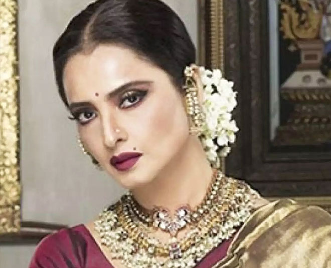 beauty lessons from rekha look young and beautiful inside five