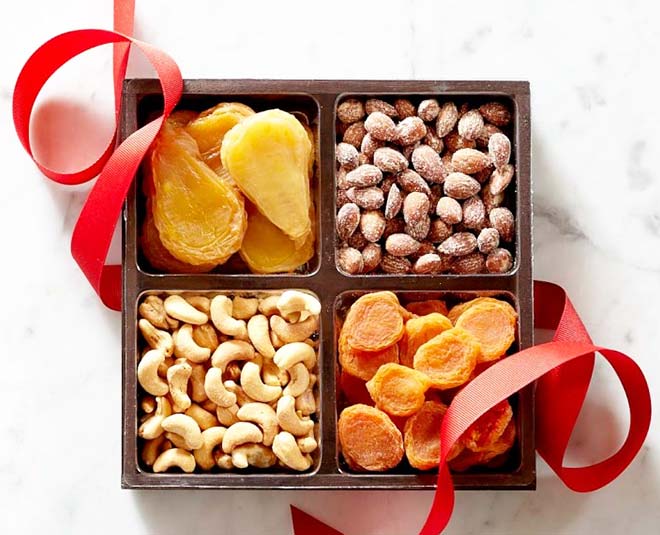 gifts for family members and relatives inside four