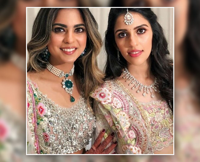 isha ambani makeup looks for karva chauth
