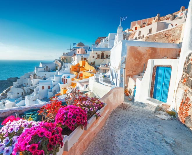 live this beautiful island inside two