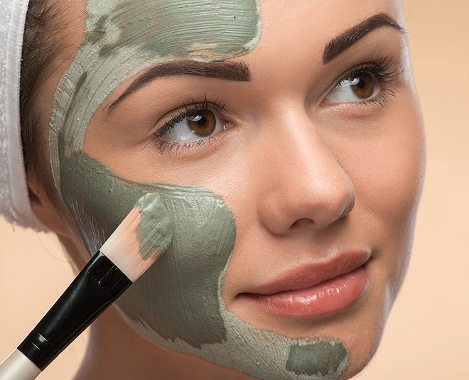 tips to prevent shine if you have an oily face inside three
