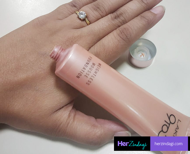 weightless mousse foundation