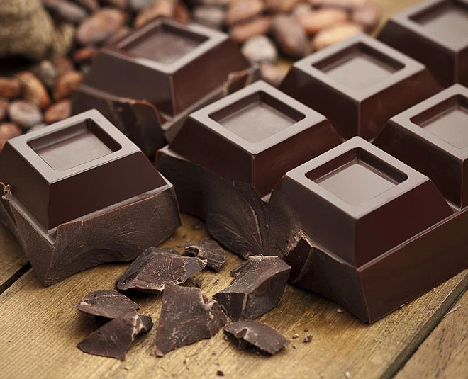 dark chocolate fertility food insde