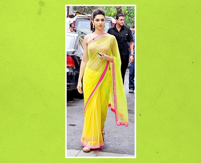 dresses you should wear at a cocktail party inside