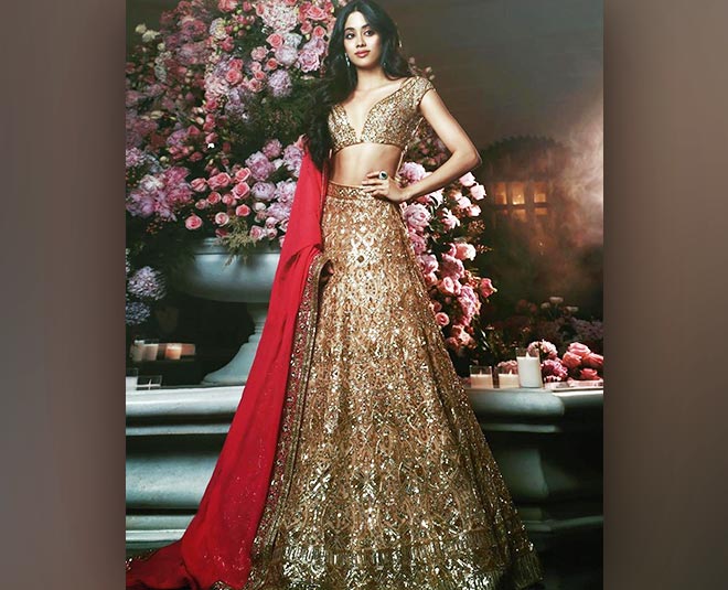 jahnvi kapoor ethnic looks this festive season inside