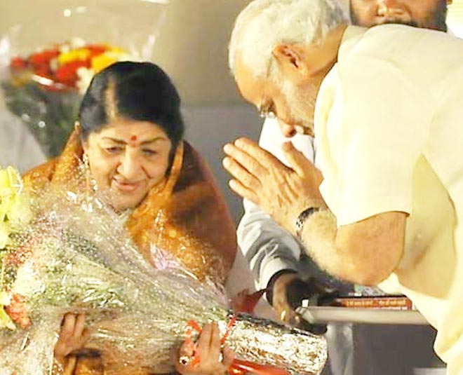 lata mangeshkar with narendra modiinside