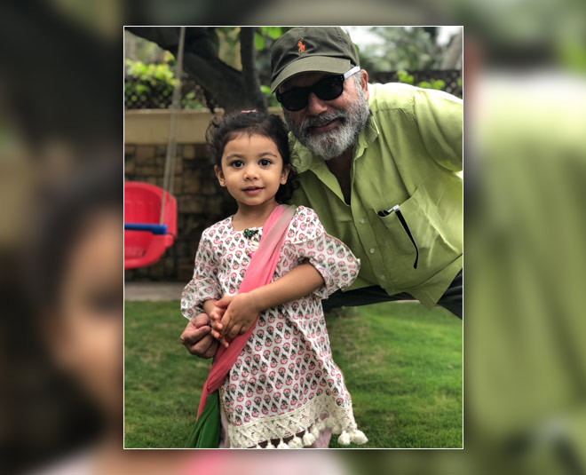 misha kapoor with pankaj kapoor inside