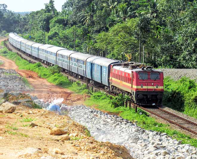 these are the longest train routes in india inside