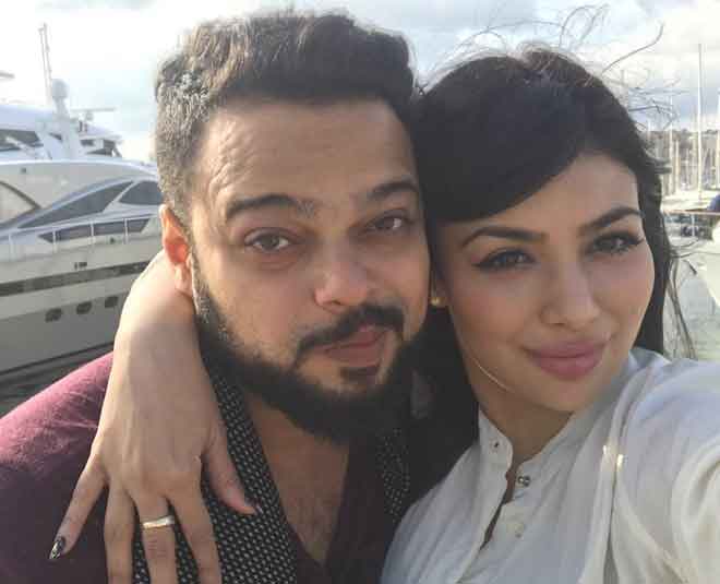 actress ayesha takia with husband