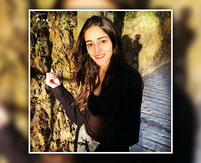 ananya pandey education