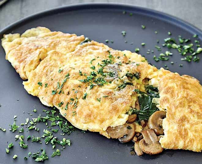 cheese mushroom omelette