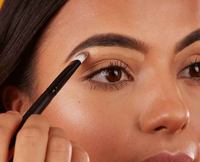 eyebrow bushy and fluffy with soap Inside