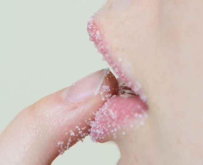 liquid lipstick applying mistakes INSIDE